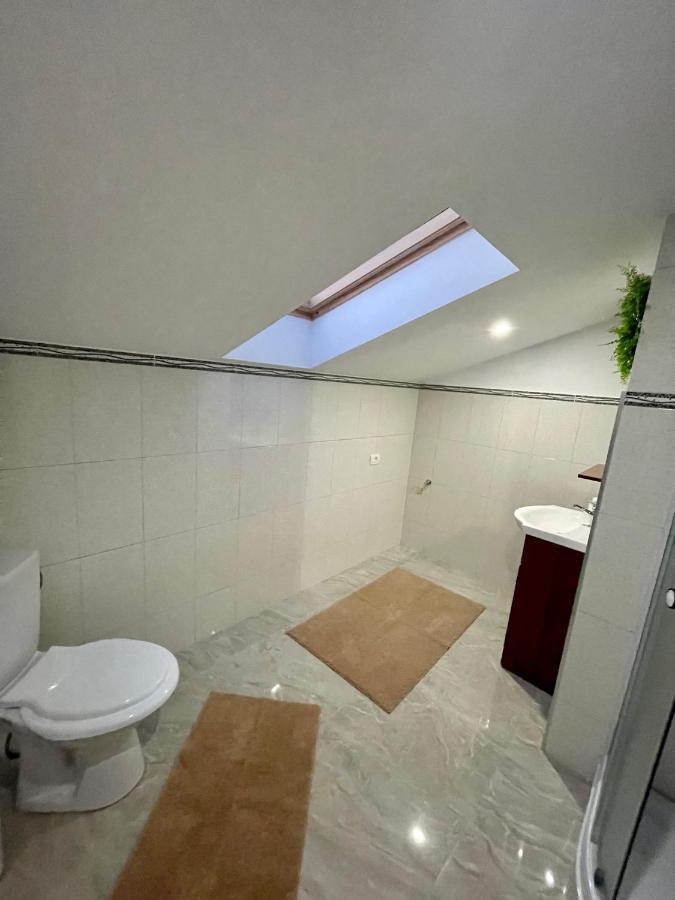 Cozy Apartament With 2Rooms Тімішоара Екстер'єр фото